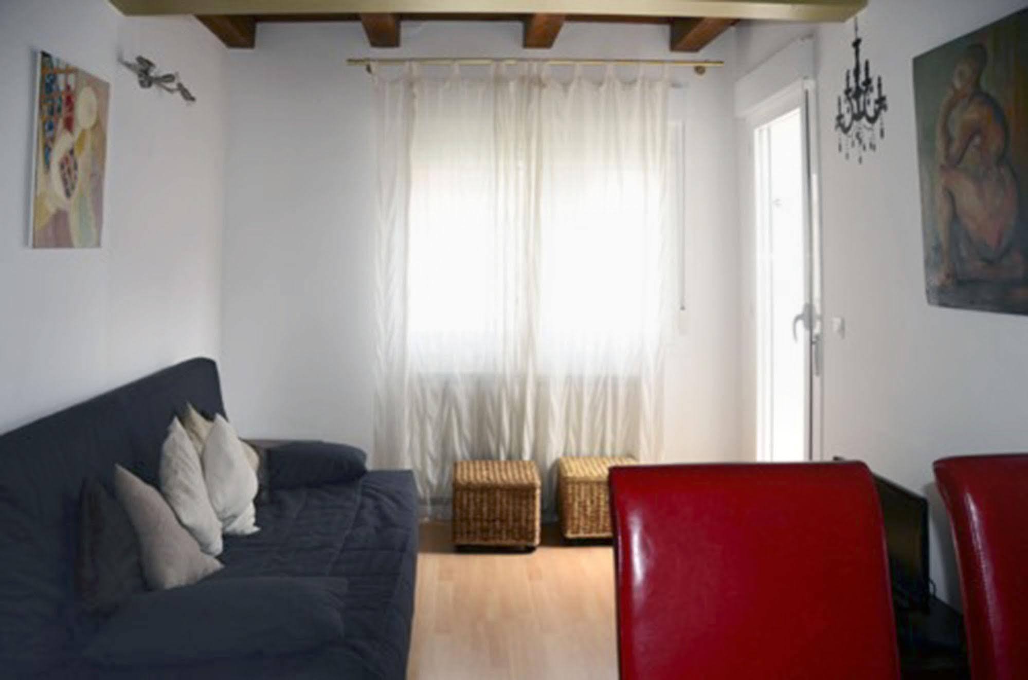 Apartamentos Auhabitat Zaragoza, Edificio De Apartamentos Turisticos ภายนอก รูปภาพ