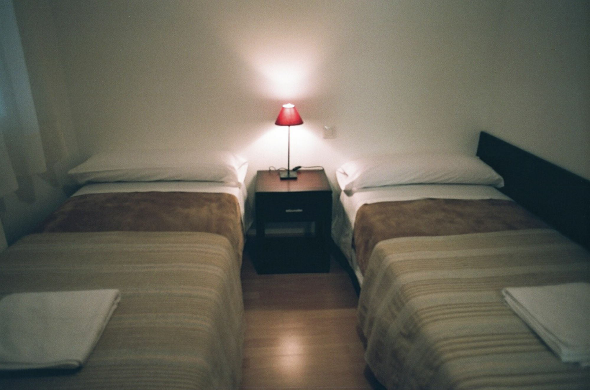 Apartamentos Auhabitat Zaragoza, Edificio De Apartamentos Turisticos ภายนอก รูปภาพ